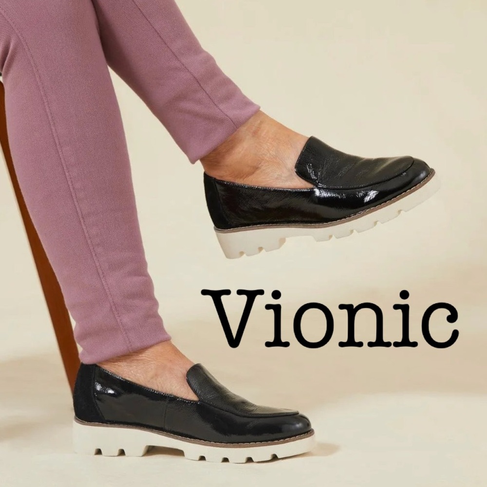Vionic Kensley Black Patent Leather Slip-On Loafer Size 9